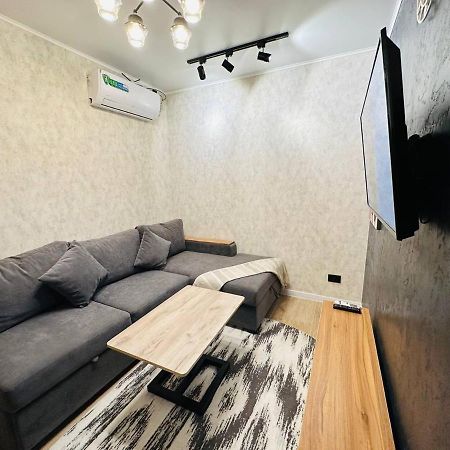 Yas 2 Apartment Semerkant Dış mekan fotoğraf
